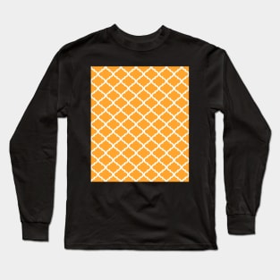 Bright Orange White Quatrefoil Lattice Pattern Long Sleeve T-Shirt